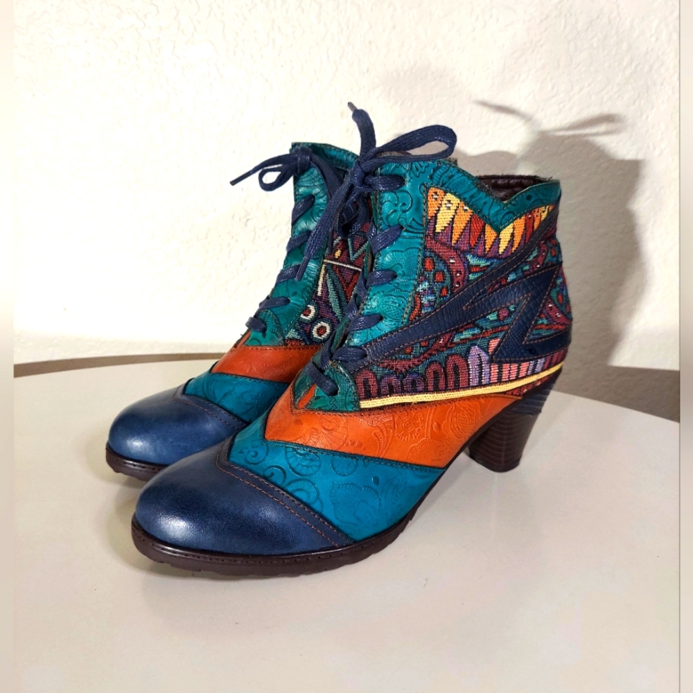 Socofy Tooled Multicolor Leather Tapestry Patchwork Ankle Booties WM Size 40